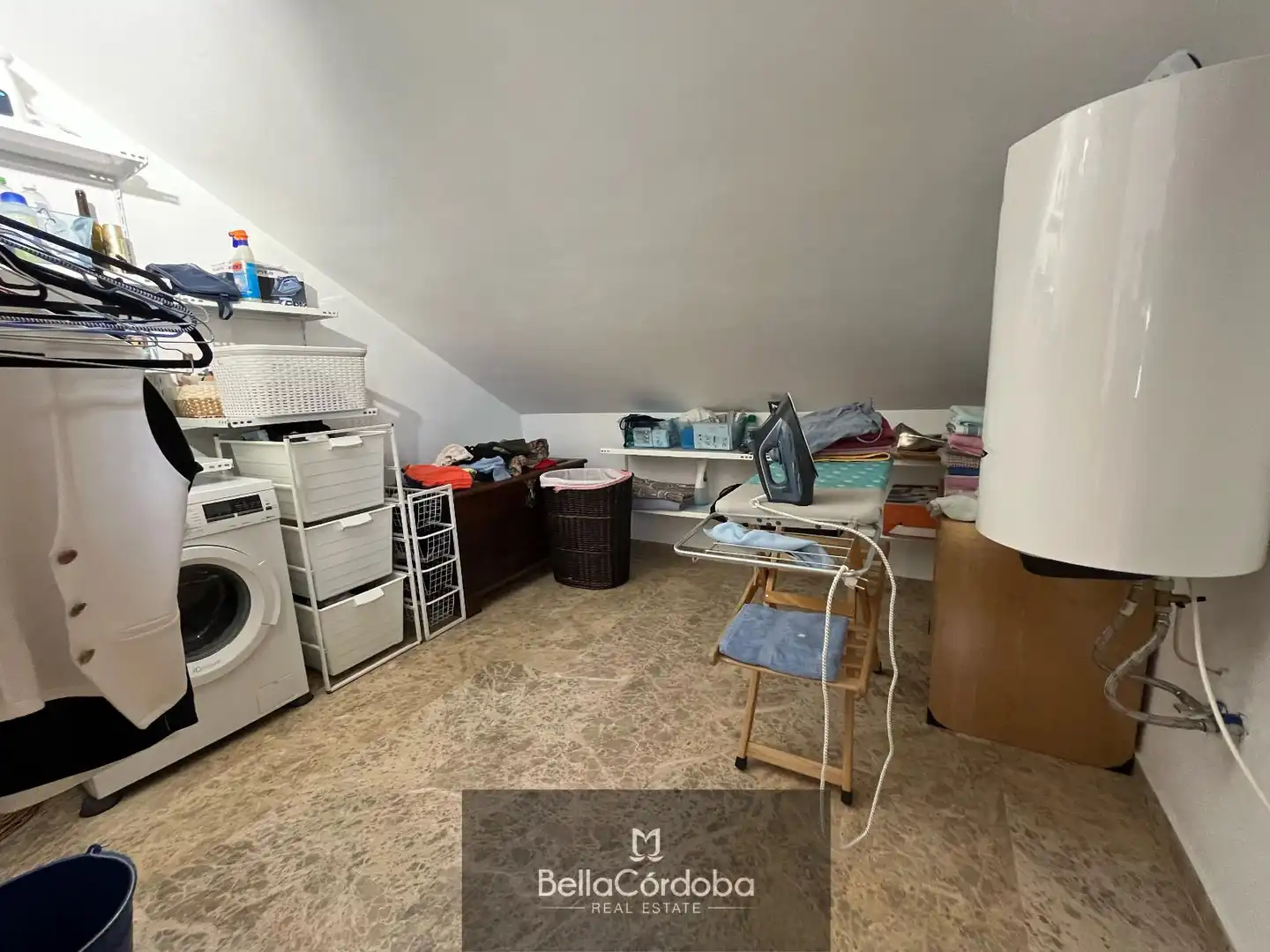 Casa adosada en venda en Córdoba amb Aire condicionat, Traster i Piscina