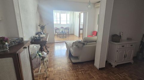 AMPLIA VIVIENDA EXTERIOR EN PLANTA 6ª PARA REFORMA EN PALOS DE LA FRONTERA 4 habitaciones, baño y aseo, salón comedor y salita
