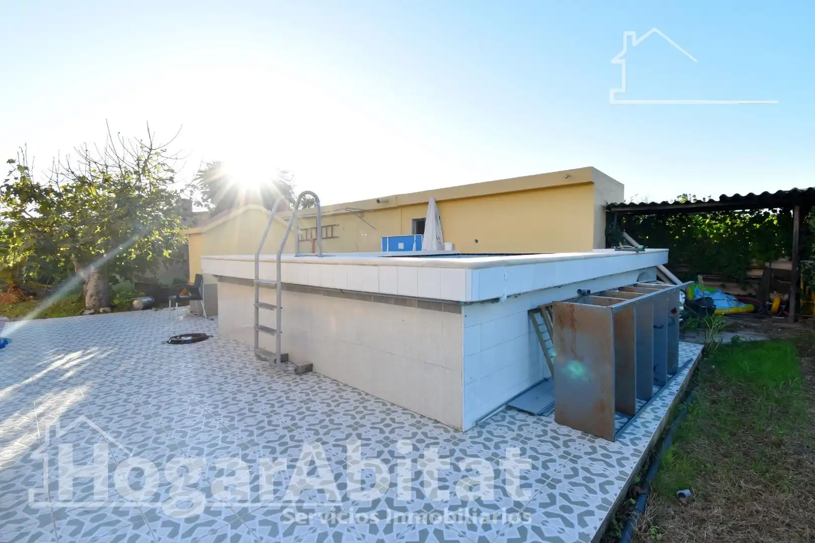 Swimming pool of Houses for sale in Oliva  with Air Conditioner, Private garden and Terrace