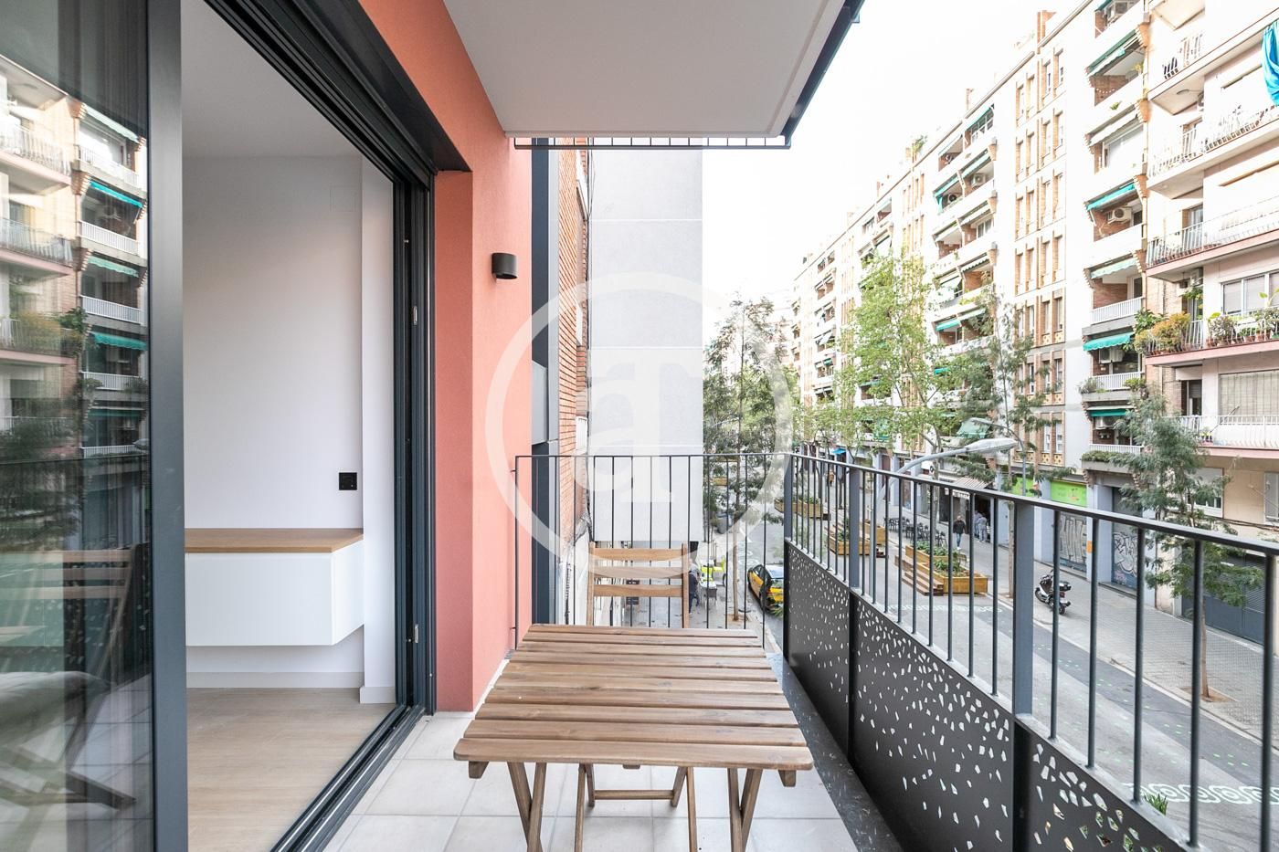 Terraza de Piso de alquiler en  Barcelona Capital con Aire acondicionado, Calefacción y Amueblado