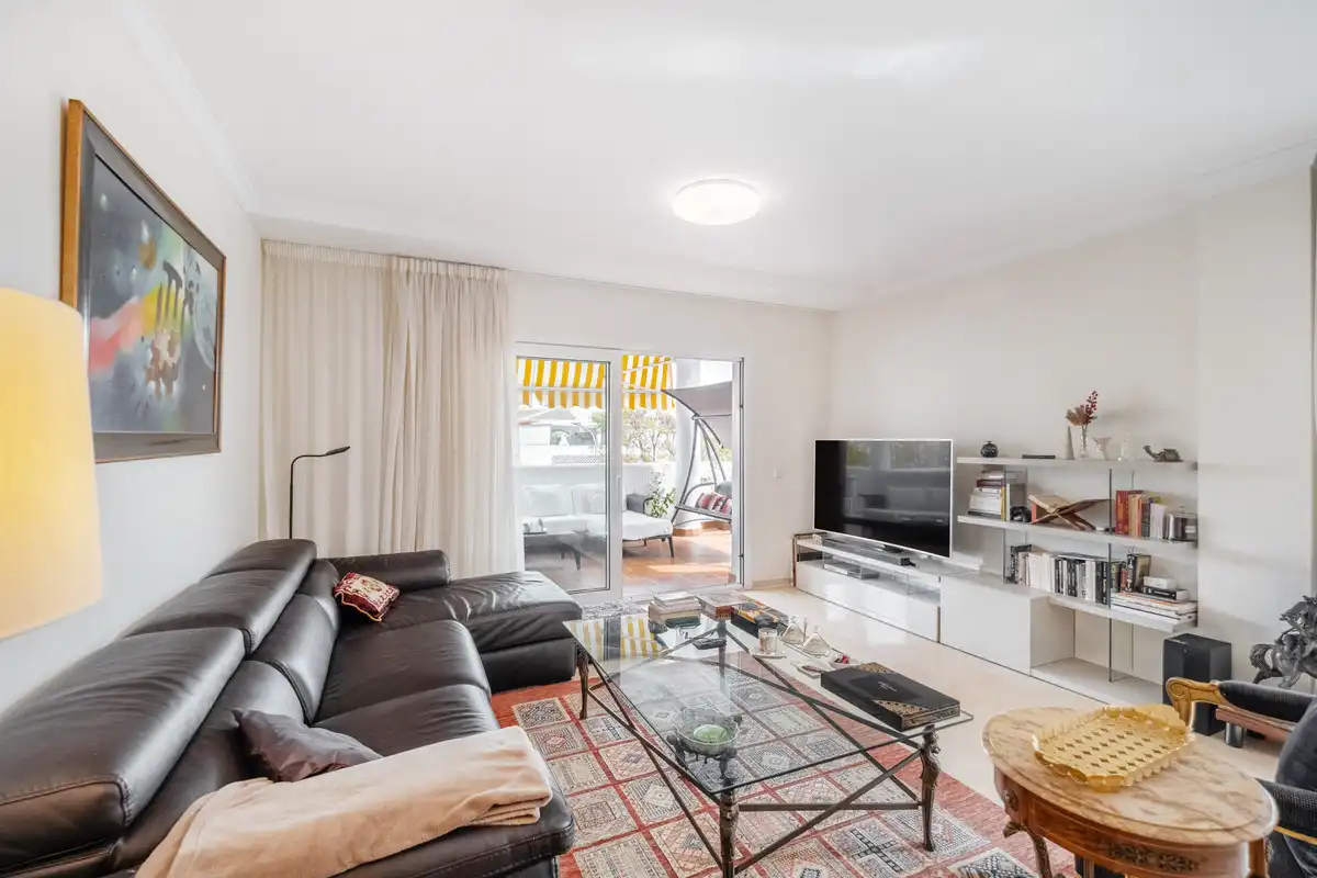 Sala de estar de Piso en venta en Marbella con Aire acondicionado y Terraza