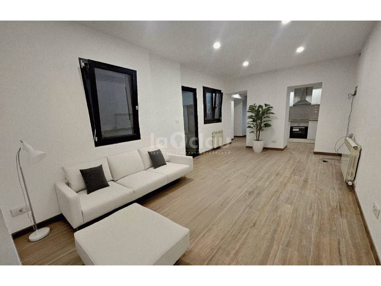 Piso en venta en Calle Major