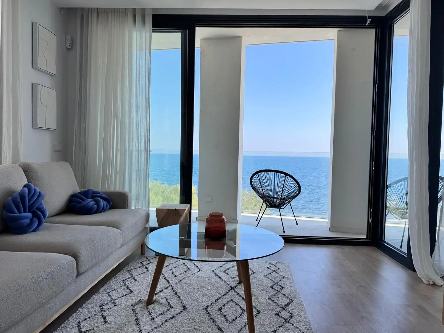 Wohnzimmer von Wohnung zum Verkauf in L'Escala mit Klimaanlage, Heizung und Terrasse