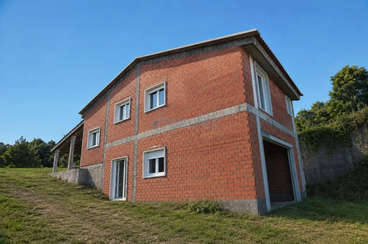 Casa con jardín en venta en LUGAR OUTEIRO - BACEIRO - AMORIN, imagen 3