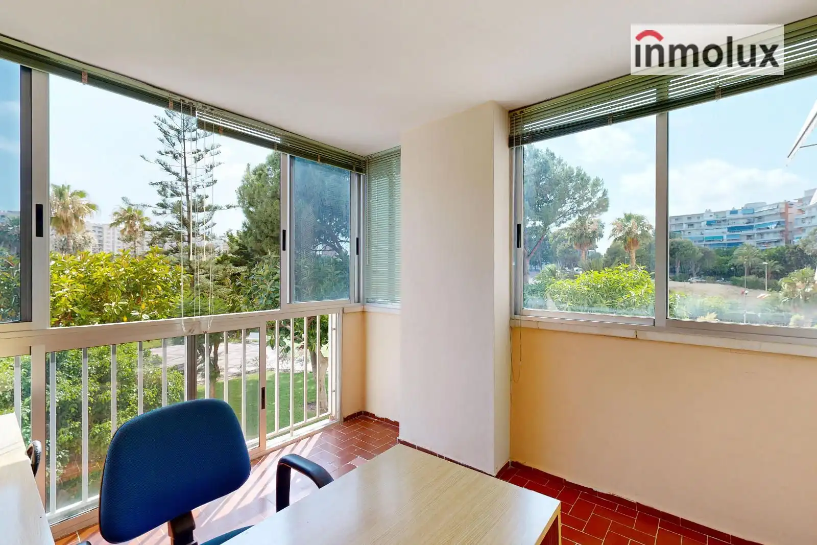 Piso en venta en Alicante / Alacant con Aire acondicionado, Calefacción y Terraza