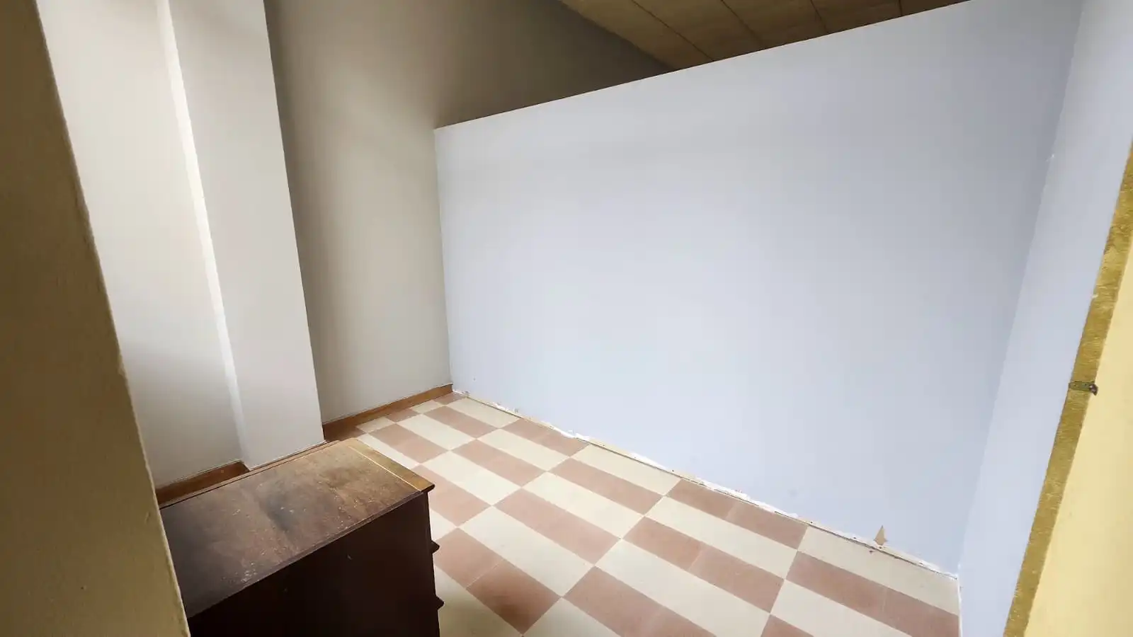 Commercial properties for rent in Miño