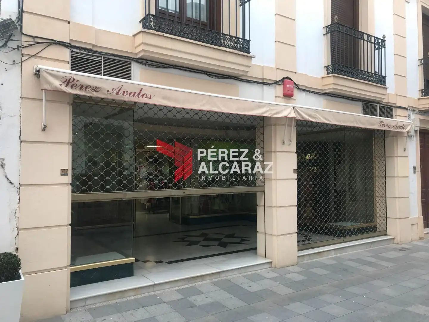 Local en venta en Palma del Río con Aire acondicionado