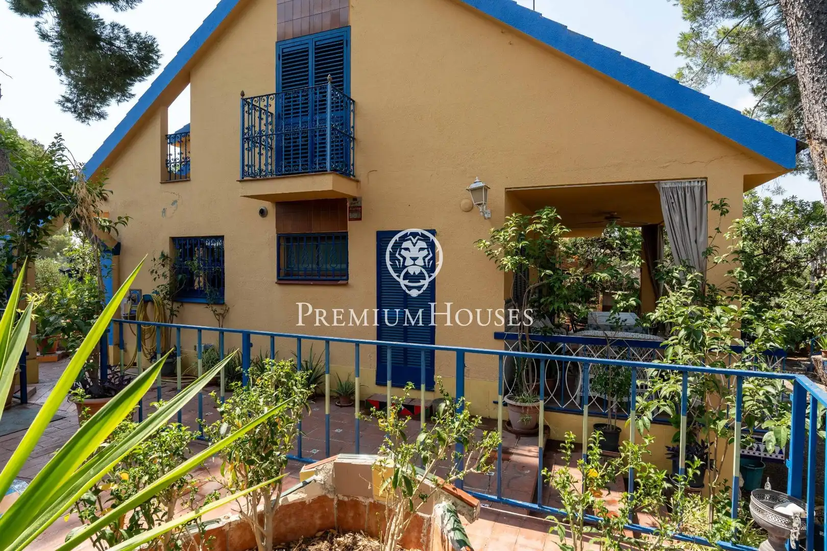 Exterior view of Houses for sale in La Secuita  with Private garden, Terrace and Storage room