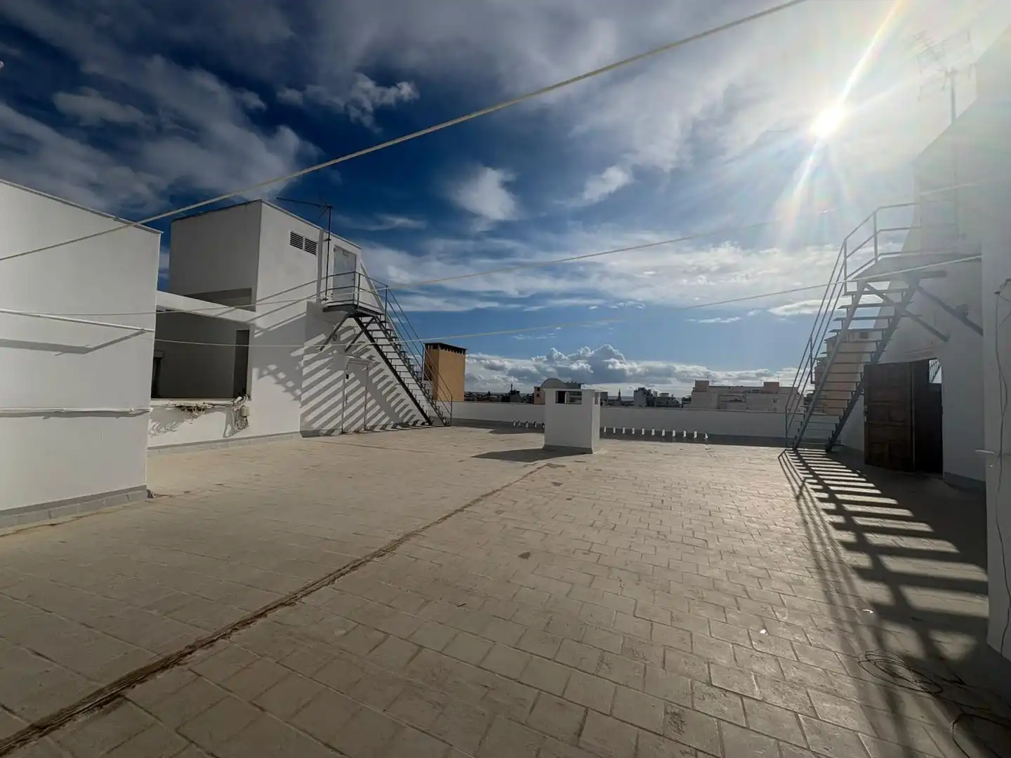 Terrasse von Wohnungen zum Verkauf in  Palma de Mallorca mit Klimaanlage, Heizung und Terrasse