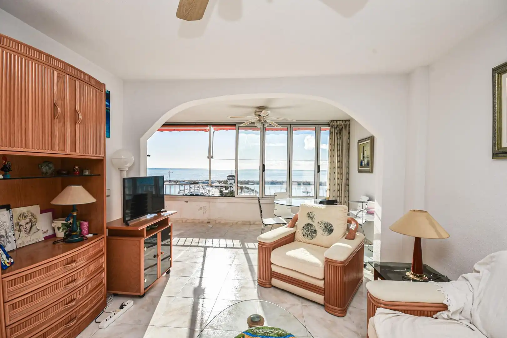 Sala d'estar de Apartament de lloguer en Calvià amb Terrassa i Piscina comunitària