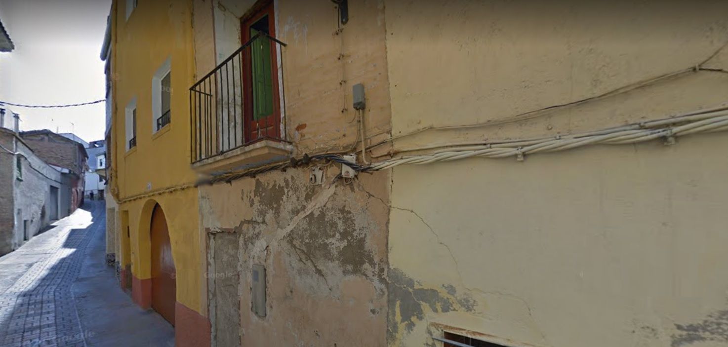Exterior view of House or chalet for sale in Monzón