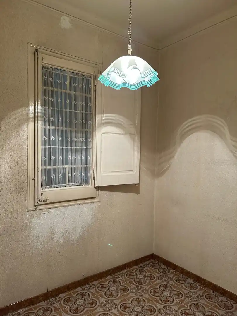 Habitación de Piso en venta en Barcelona con Terraza y Balcón