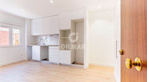 Foto 2 de Piso en venta en Puerta del Ángel, Madrid Capital