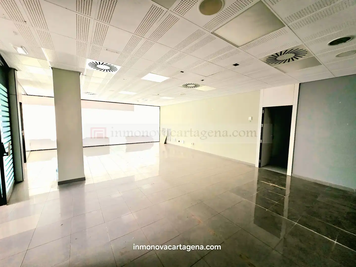 Local comercial de lloguer a Cartagena ciudad, imagen 4