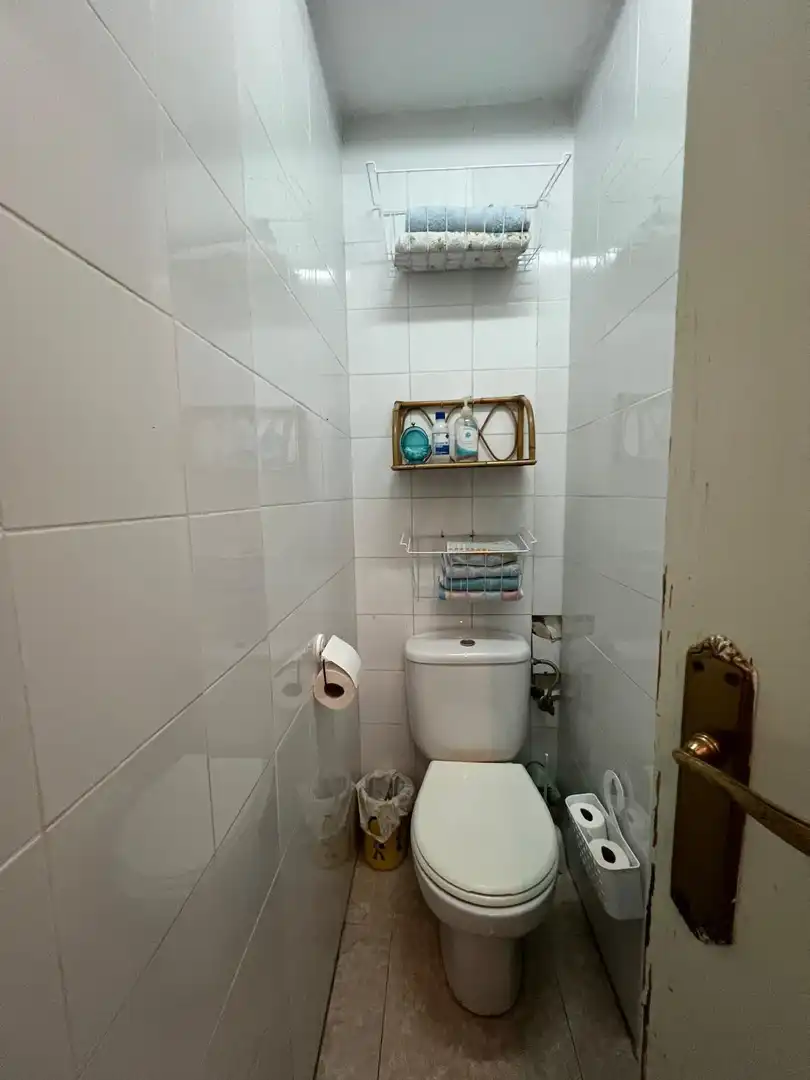 Baño de Local en traspaso en Cáceres
