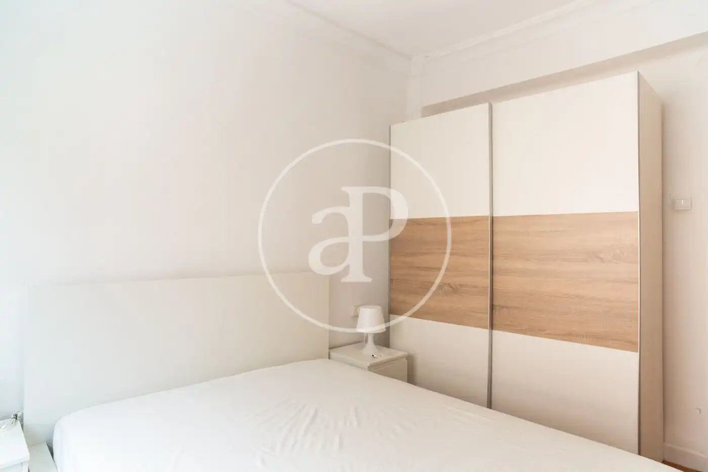 Habitación de Piso de alquiler en Valencia con Calefacción y Amueblado