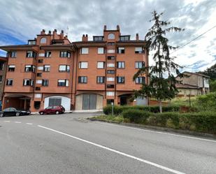 Vista exterior de Pis en venda en Oviedo  amb Terrassa