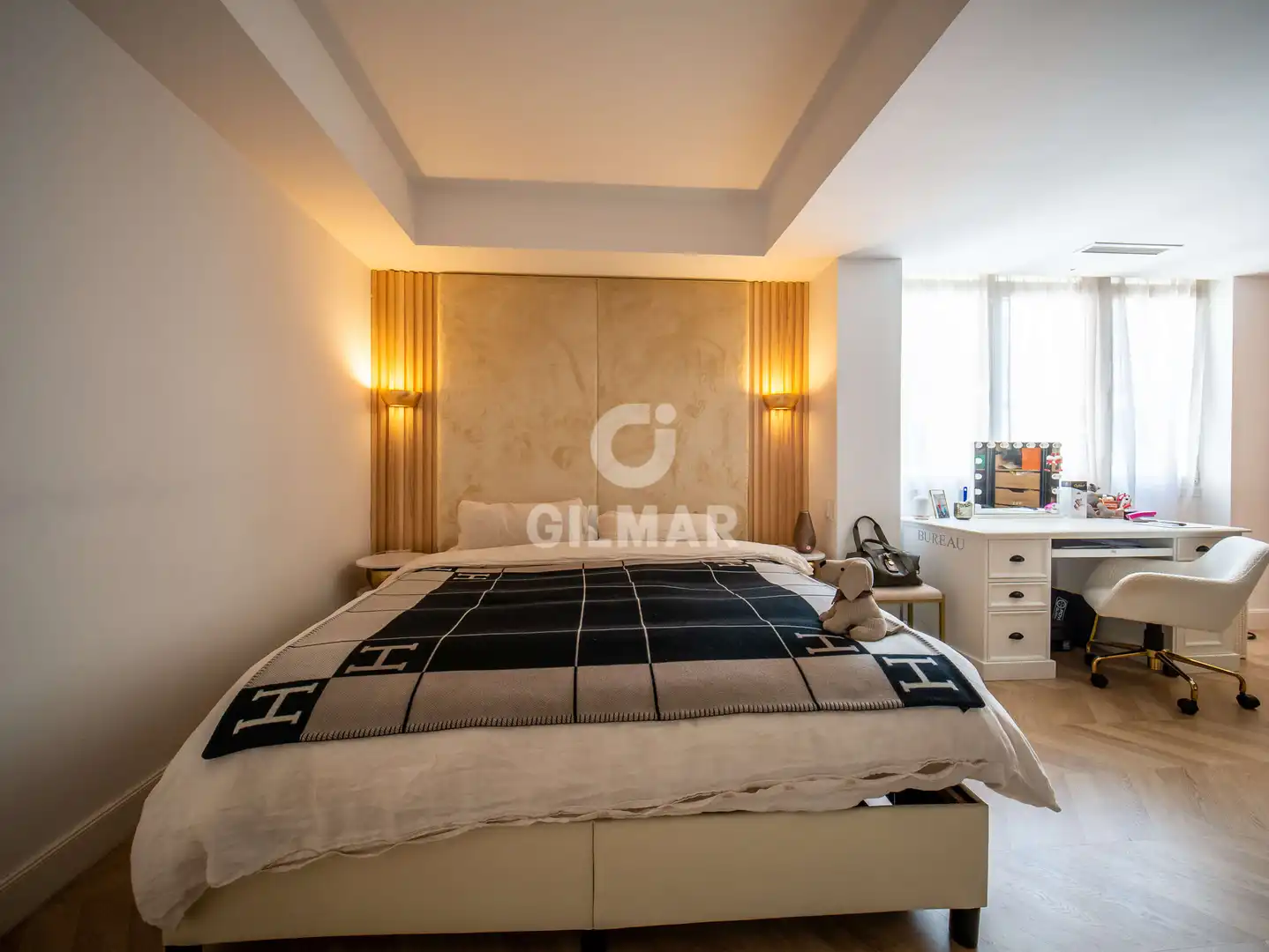 Schlafzimmer von Dachboden zum Verkauf in Madrid mit Heizung, Abstellraum und Balkon
