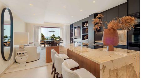 Foto 3 de Apartamento en venta en Mare Nostrum, 40, Zona de Punta Plata, Estepona