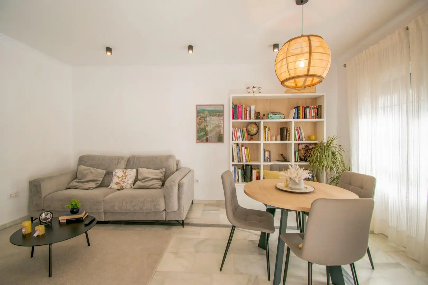 Living room of Single-family semi-detached for sale in Chiclana de la Frontera  with Air Conditioner, Terrace and Storage room