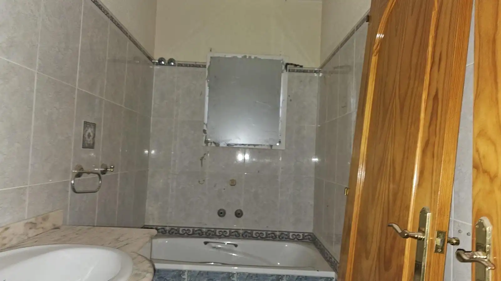 Baño de Casa o chalet en venta en Altafulla con Jardín privado, Terraza y Piscina