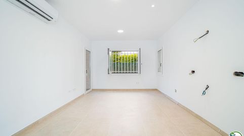 Foto 5 de Piso en venta en Calle Bernat Metge, Salatar, Roses