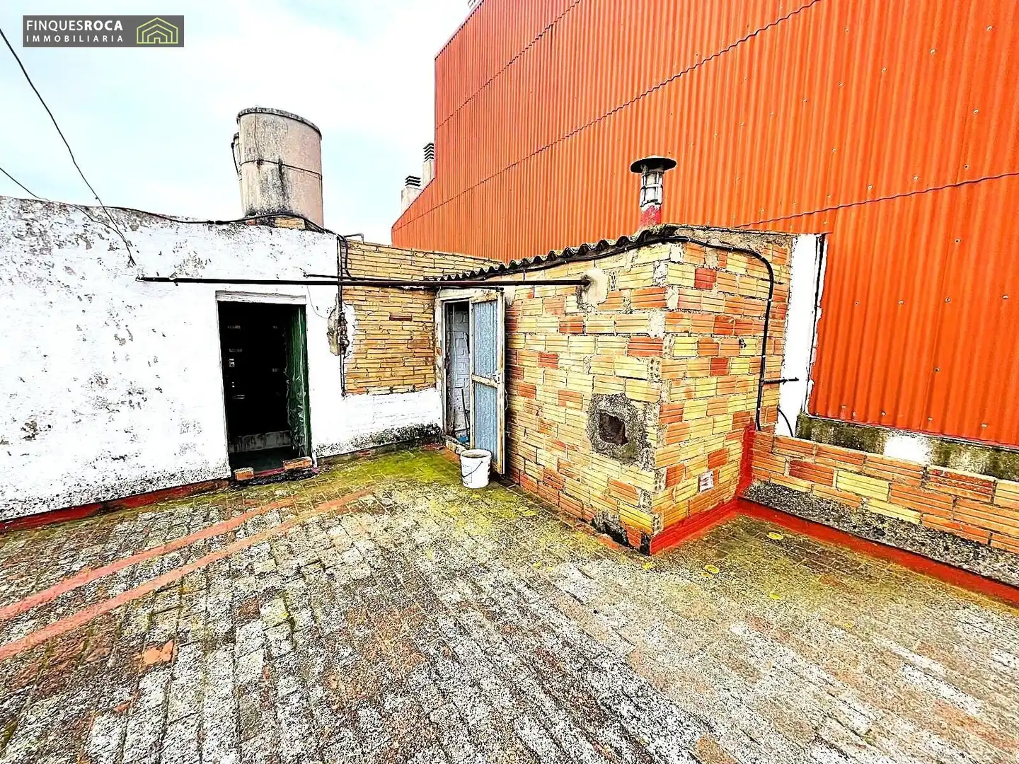 Vista exterior de Casa o xalet en venda en La Ràpita amb Terrassa, Traster i Moblat