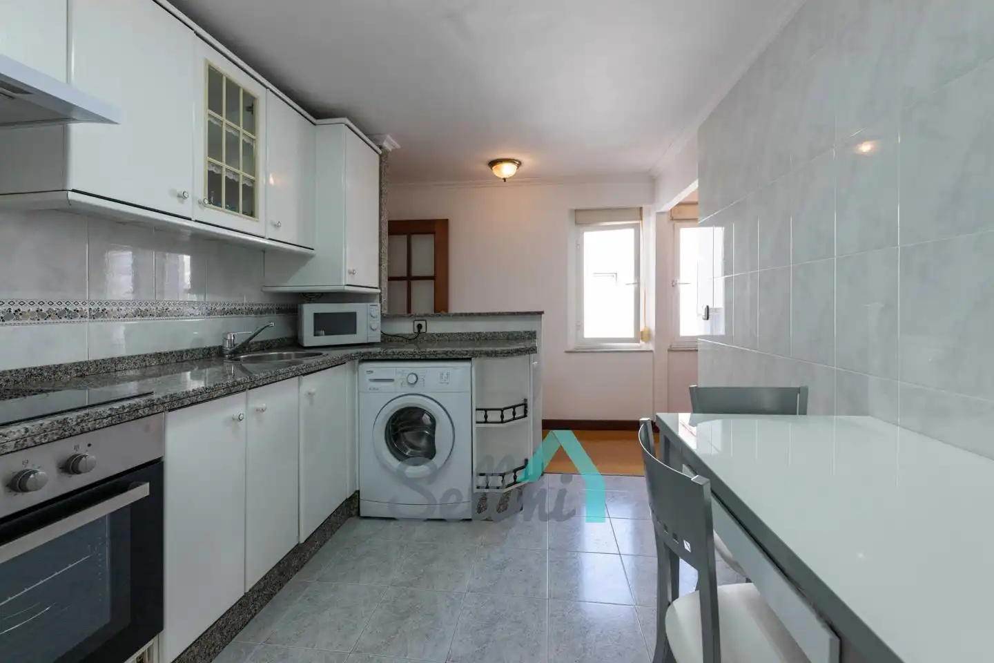 Flat for rent in De Gloria Fuertes, Masip
