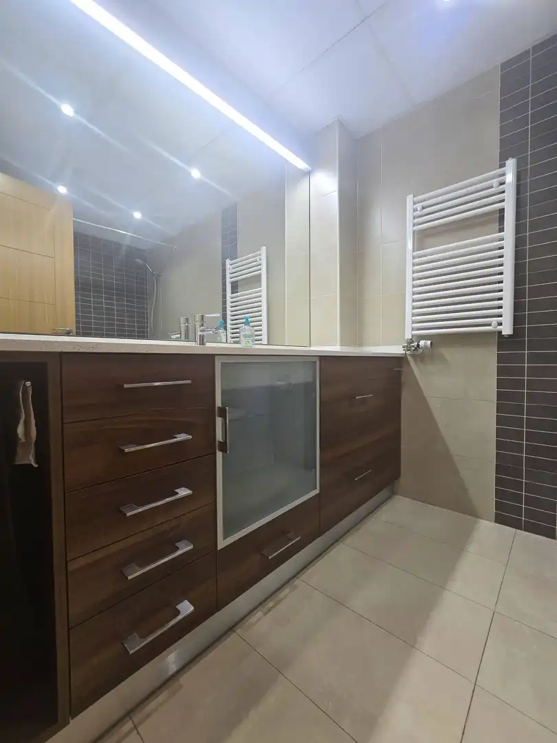 Bathroom of Flat for sale in Reus  with Air Conditioner, Heating and Terrace