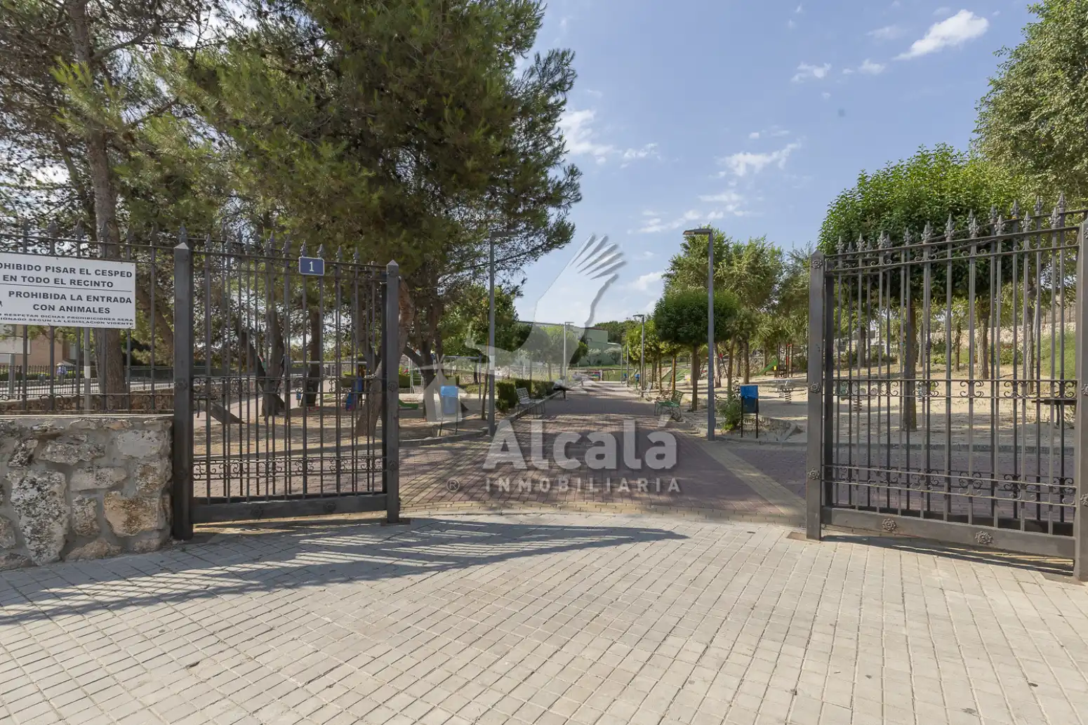 Flat for sale in Campo Real  with Air Conditioner, Heating and Terrace