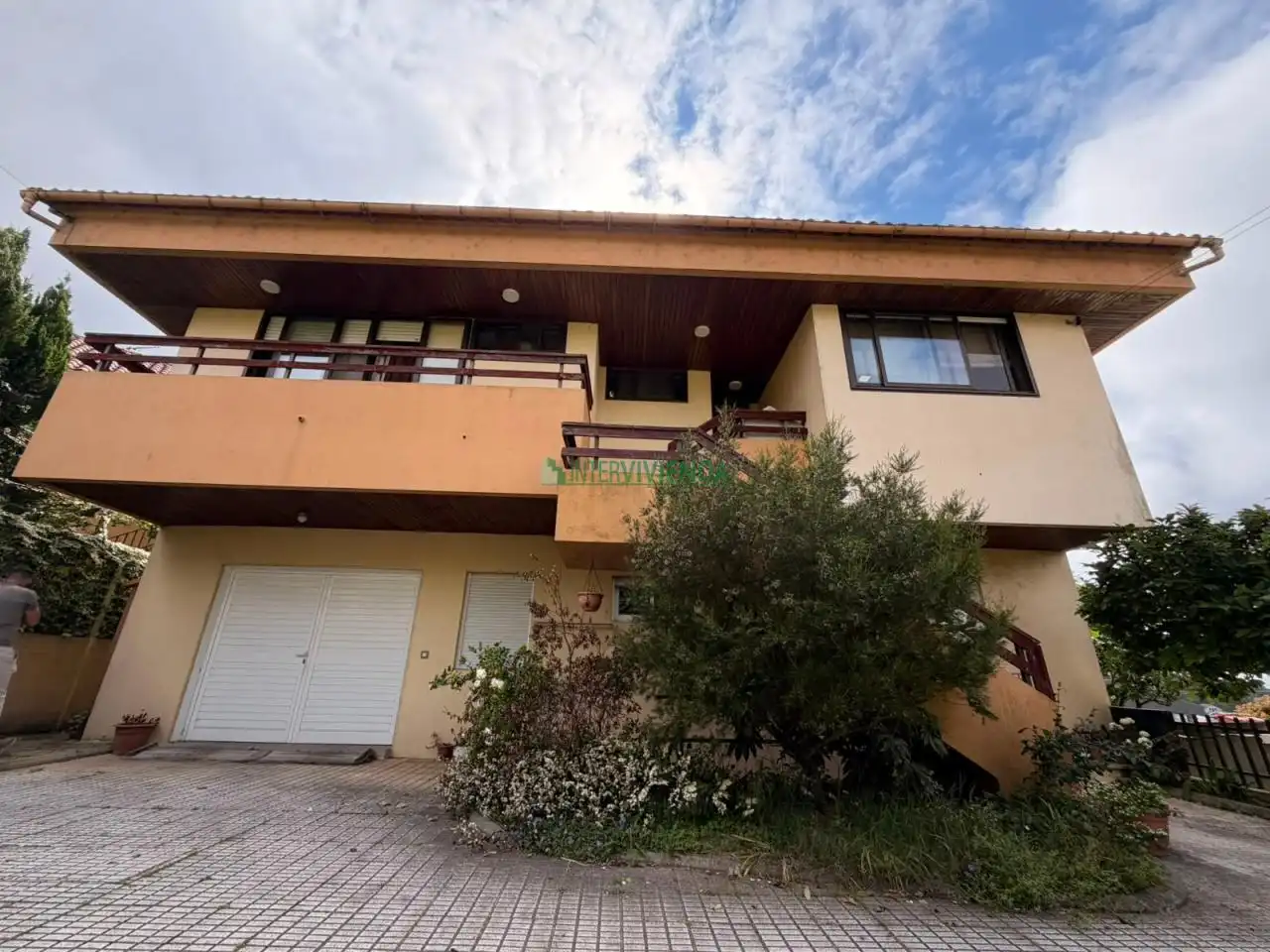 Vista exterior de Casa o chalet en venta en Vigo  con Calefacción, Jardín privado y Terraza