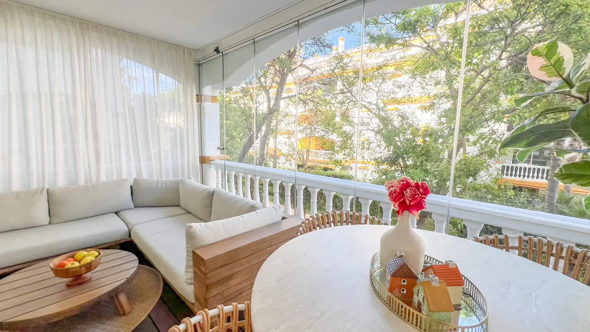 Terrassa de Apartament en venda en Marbella amb Terrassa i Piscina comunitària