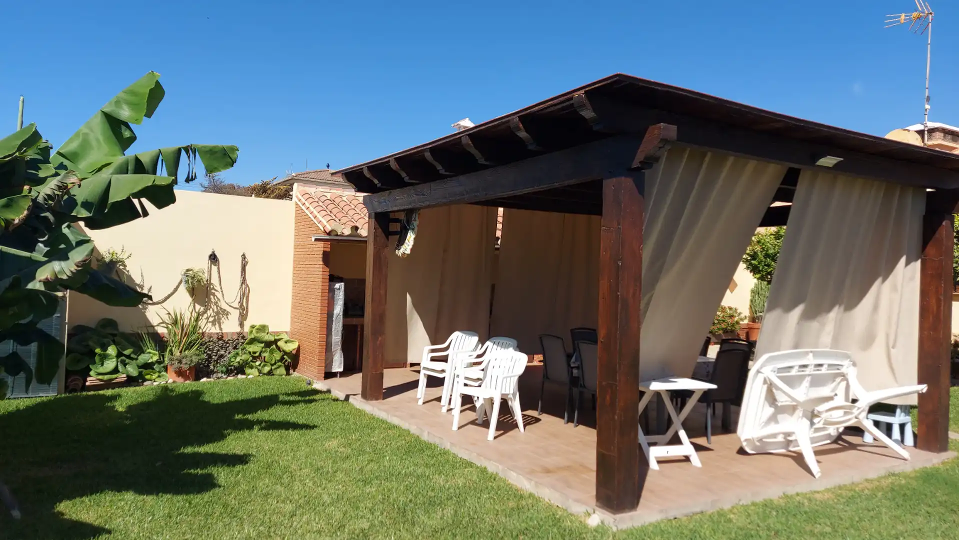 Jardí de Casa o xalet en venda en Vélez-Málaga amb Piscina