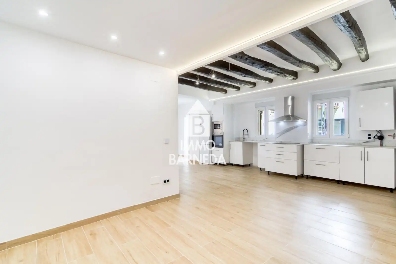 Vista exterior de Casa o xalet en venda en Roses amb Calefacció, Terrassa i Forn