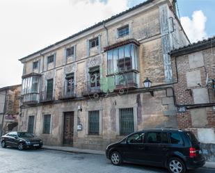 Vista exterior de Casa o xalet en venda en Calzada de Oropesa amb Terrassa i Balcó