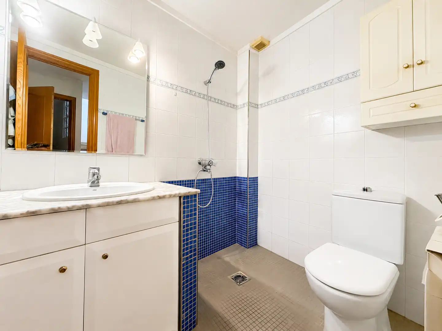 Bathroom of Detached homes for rent in Sant Julià de Vilatorta  with Heating and Terrace