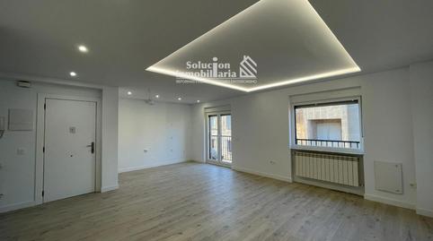 Photo 3 of Flat for sale in Jose Manuel de Villena, 7-13, Carmelitas, Salamanca Capital