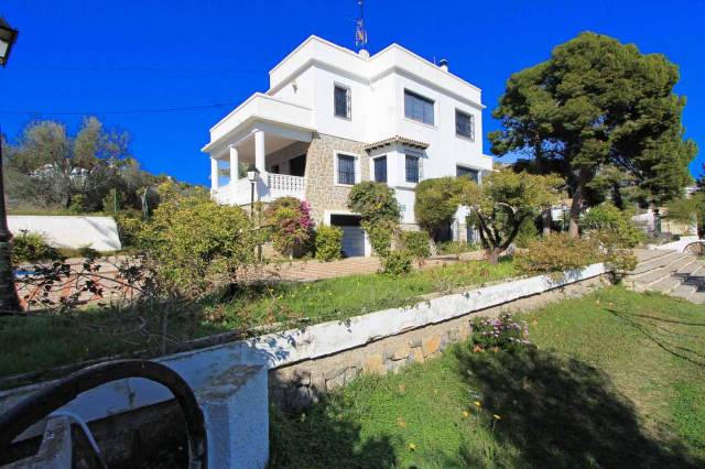 Casa-chalet en Venta en L'Olla