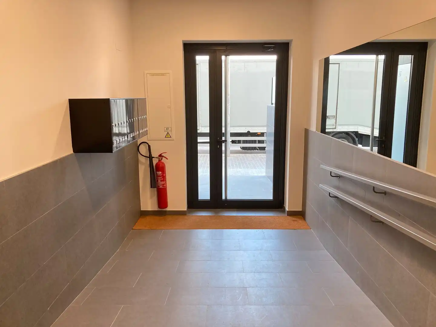 Piso de alquiler en Sant Adrià de Besòs con Calefacción, Parquet y Terraza