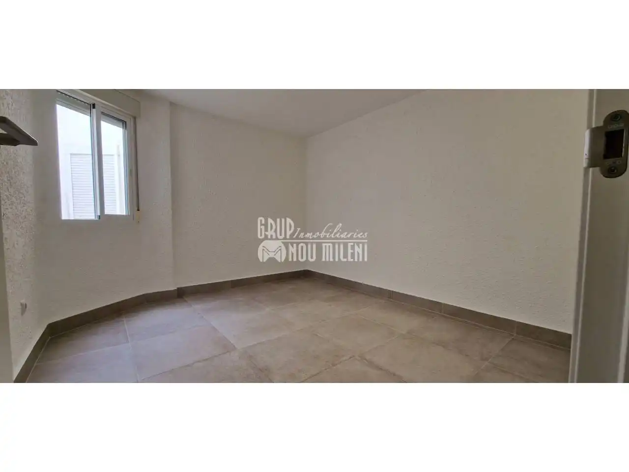 Habitación de Piso de alquiler en Catarroja con Aire acondicionado, Calefacción y Balcón