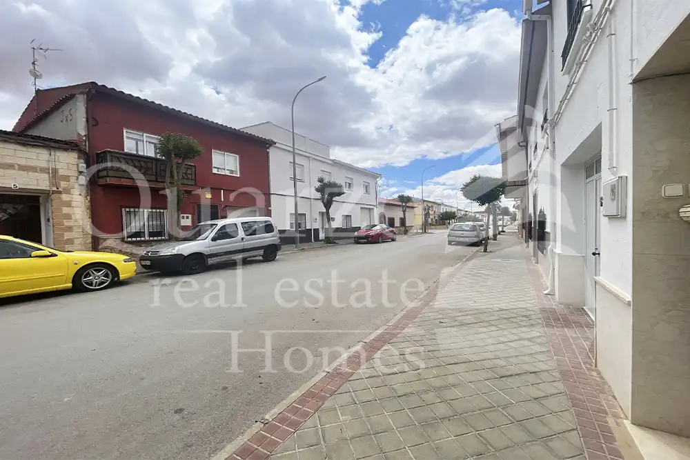 Vista exterior de Casa adosada en venta en Quintanar de la Orden
