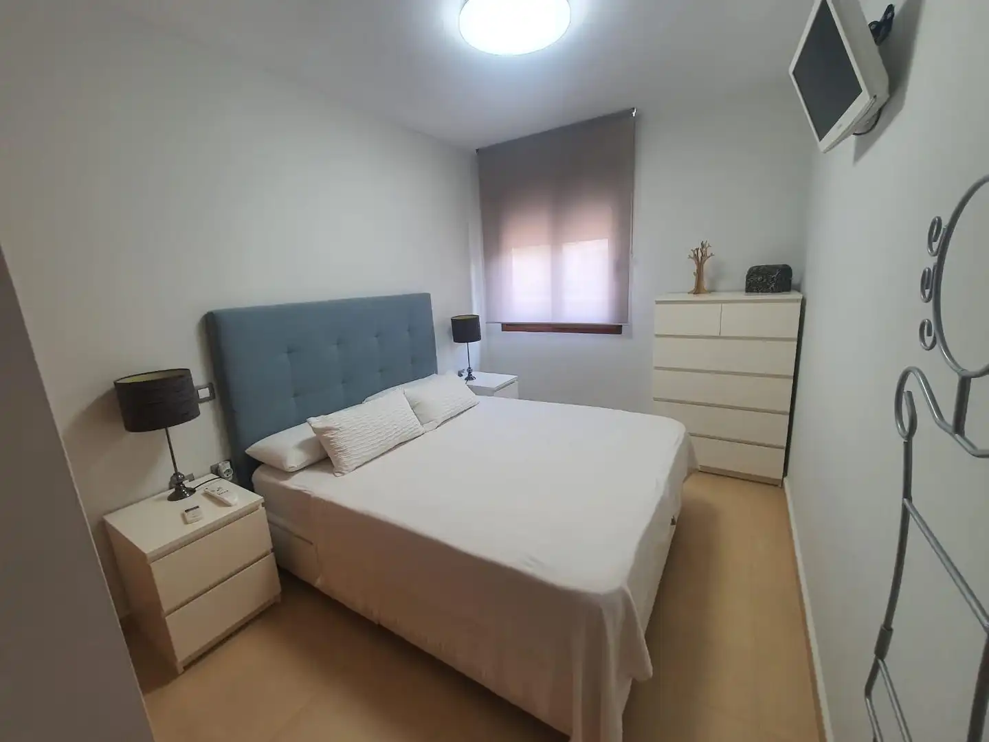 Dormitori de Casa adosada de lloguer en Cartagena amb Terrassa i Moblat