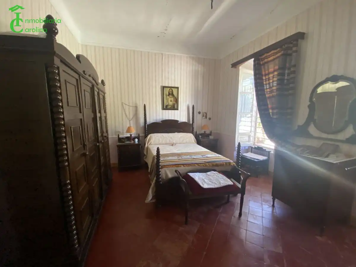 Dormitori de Casa o xalet en venda en Baños de la Encina amb Piscina