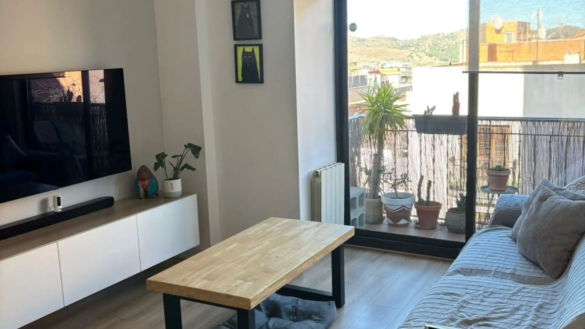 Sala de estar de Piso en venta en  Barcelona Capital con Aire acondicionado, Calefacción y Parquet