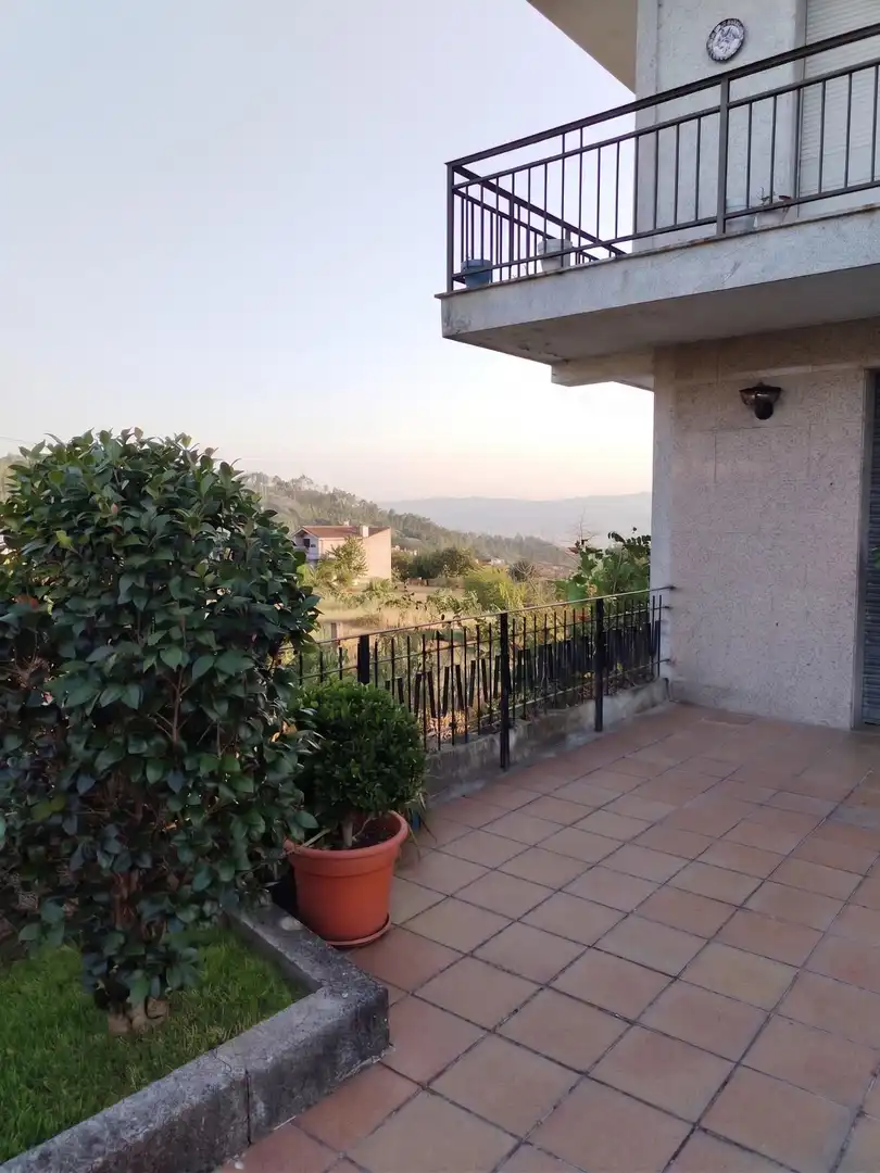 Terraza de Casa o chalet en venta en Ourense Capital  con Calefacción, Jardín privado y Terraza