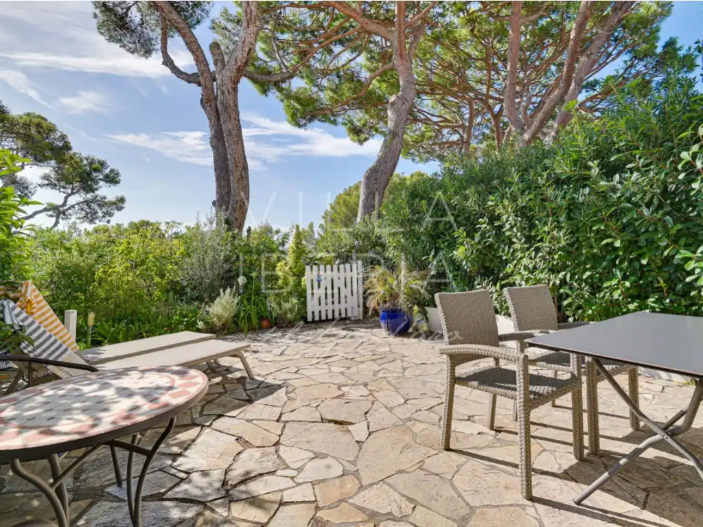 Garten von Wohnungen zum Verkauf in Calonge i Sant Antoni mit Klimaanlage, Privatgarten und Terrasse