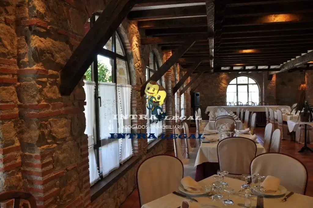Local en venta en Sotoserrano con Aire acondicionado, Amueblado y Alarma