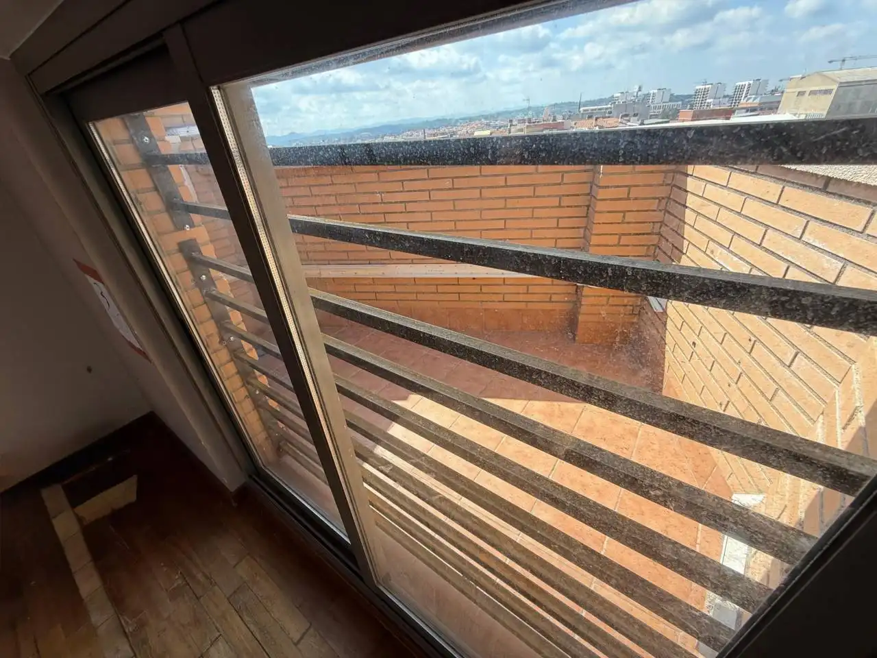 Balcony of Flat for sale in Terrassa  with Air Conditioner, Parquet flooring and Terrace