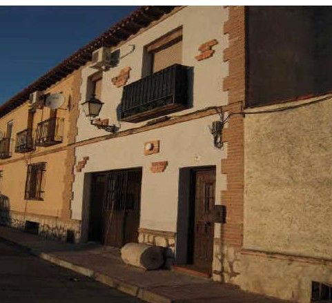 Single-family semi-detached for sale in C/ La Tejería, Chinchón