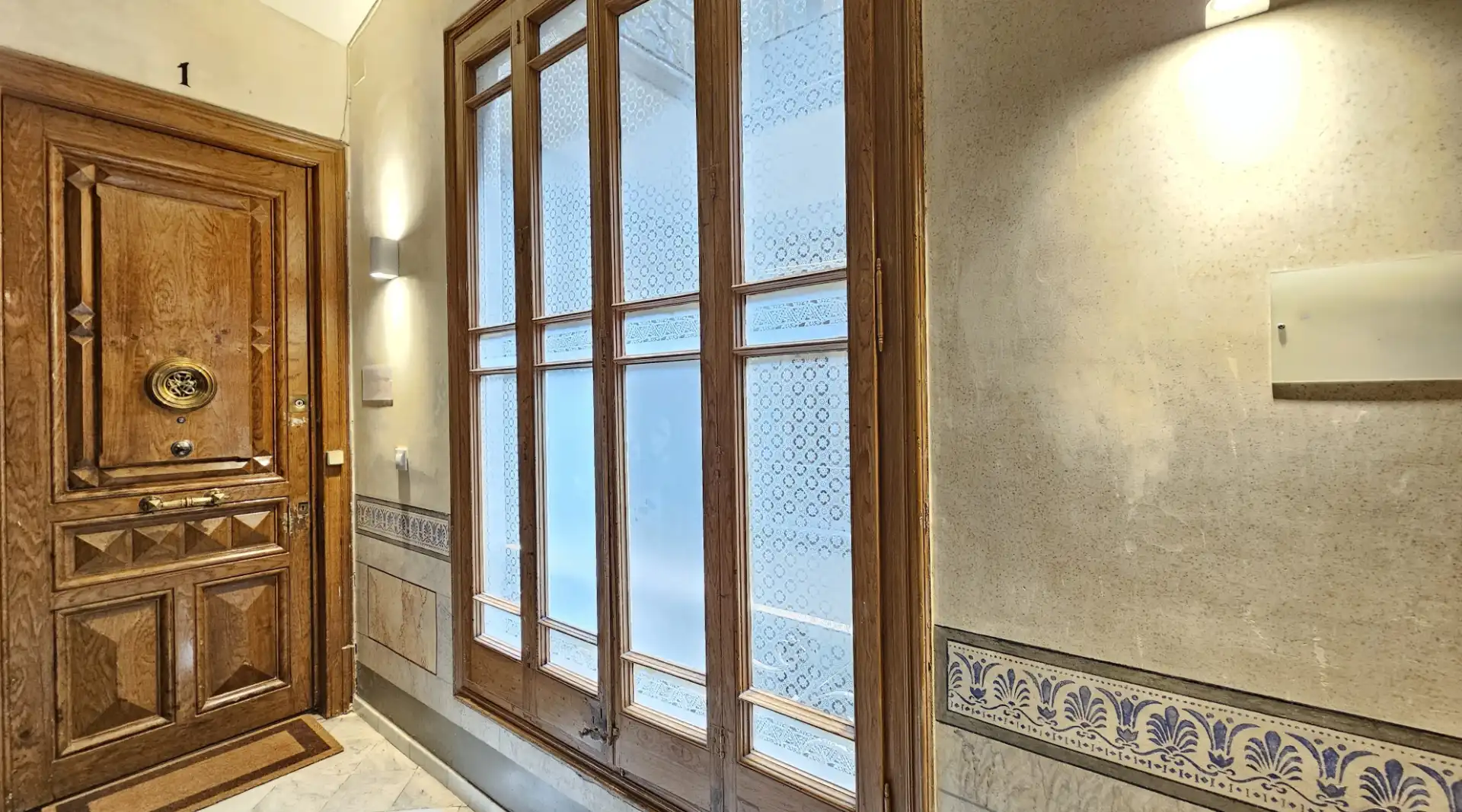 Büro zur Miete in Barcelona mit Klimaanlage, Heizung und Balkon